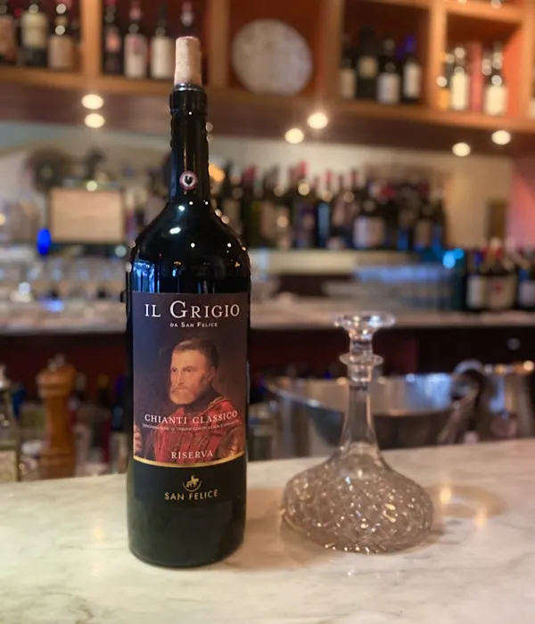 Wine bottle 1